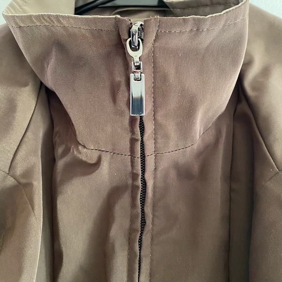 Trench coat - Picture 6 of 9